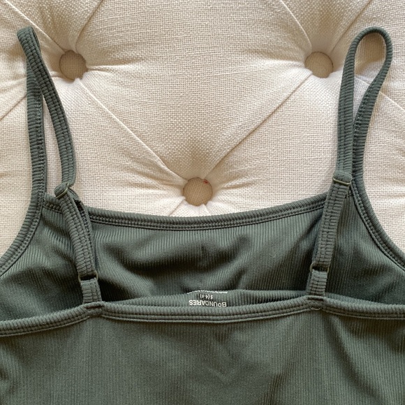 Green Bodycon Dress ✨ - Picture 3 of 6